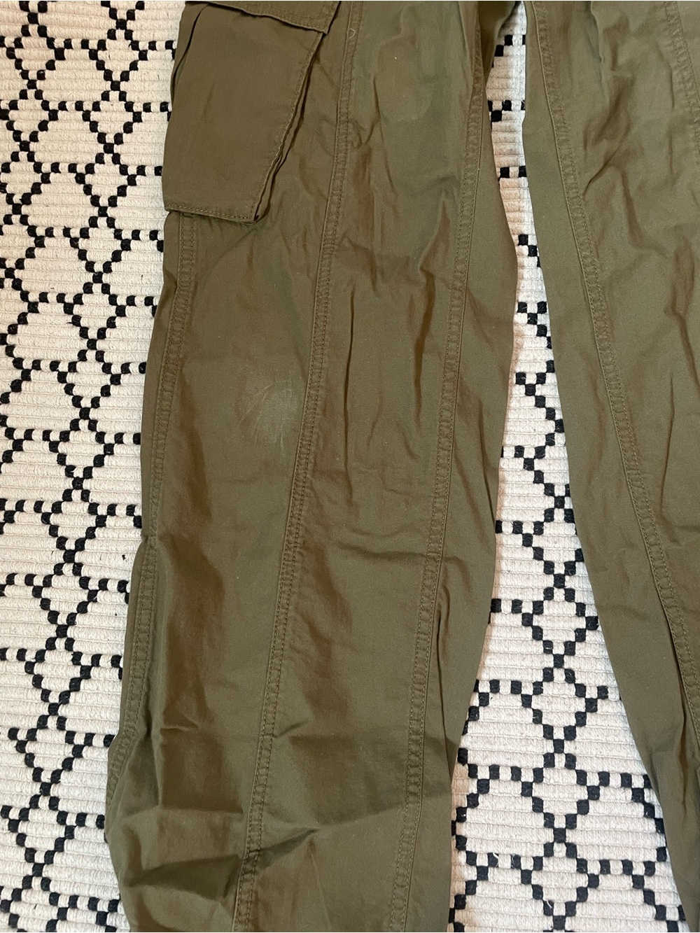 Divided Men's Olive Green Cargo Pants